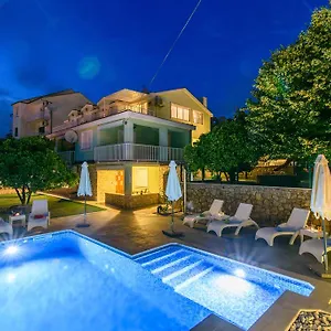 Dubravka Apartament Trogir