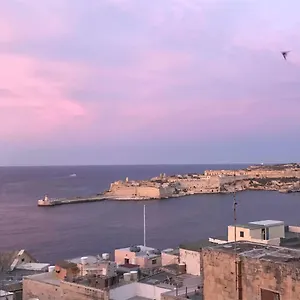 Sea View Large Appartamento La Valletta