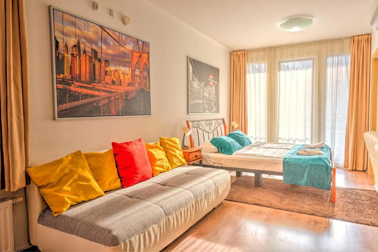 Central Capital Apartments Budapest Ungheria
