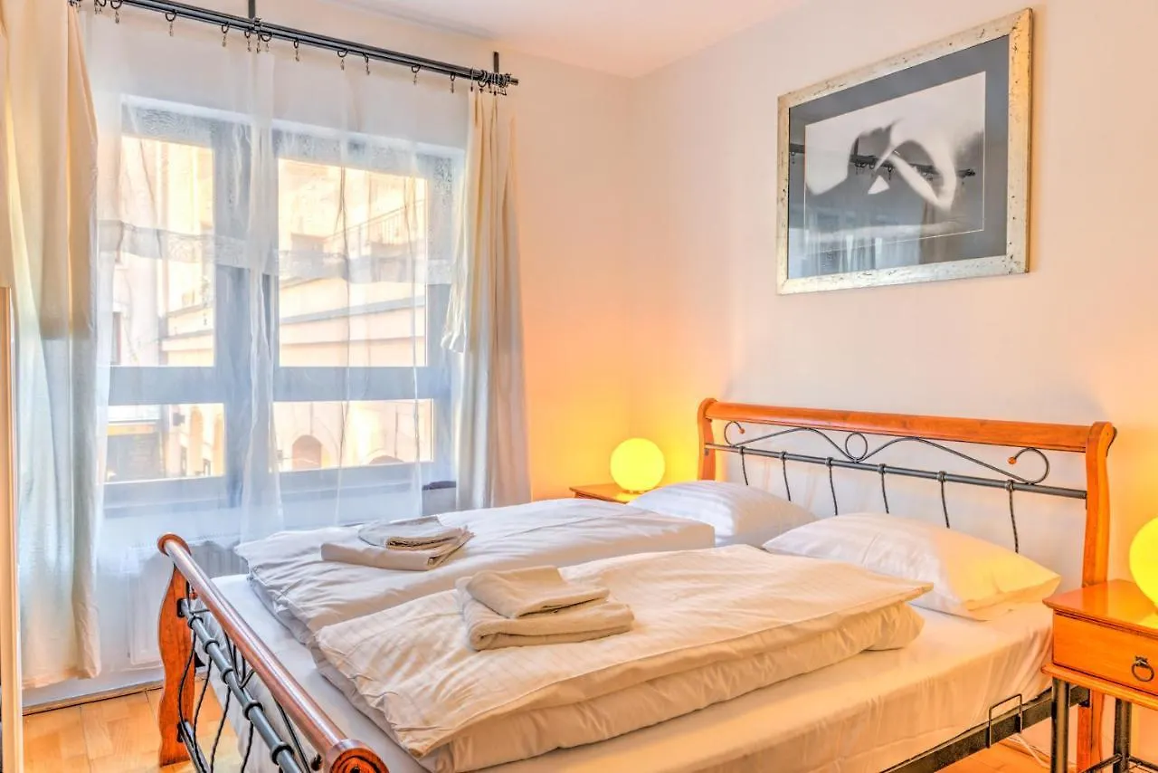Central Capital Apartments Budapest 0*,  Ungern