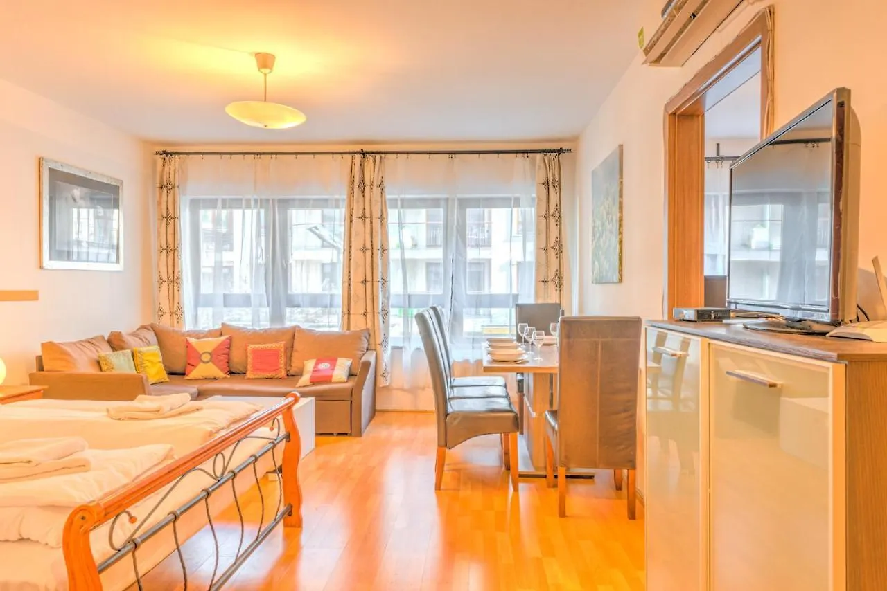 Central Capital Apartments Budapest Ungern